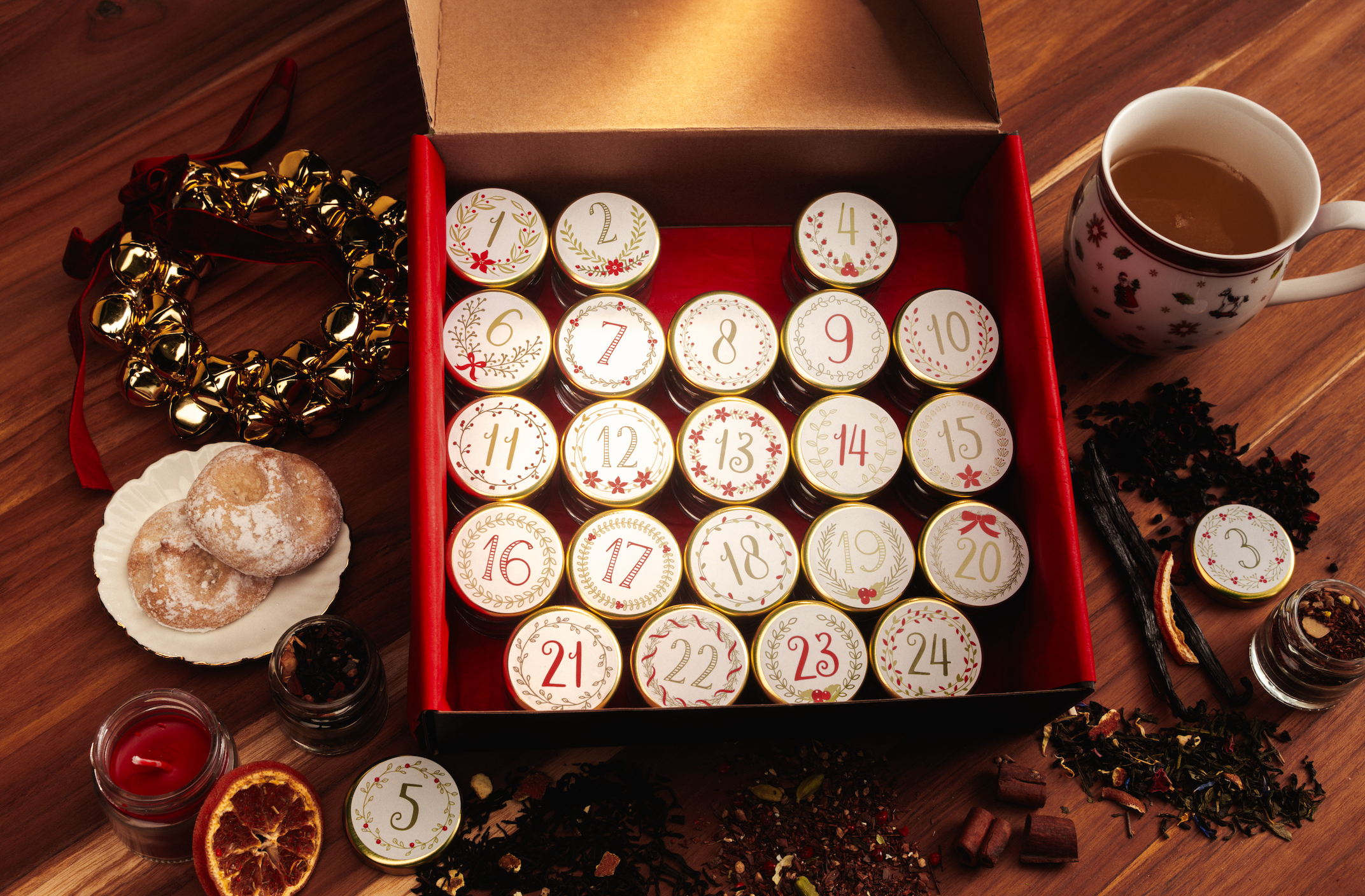 Tee Adventskalender mit losem Tee
