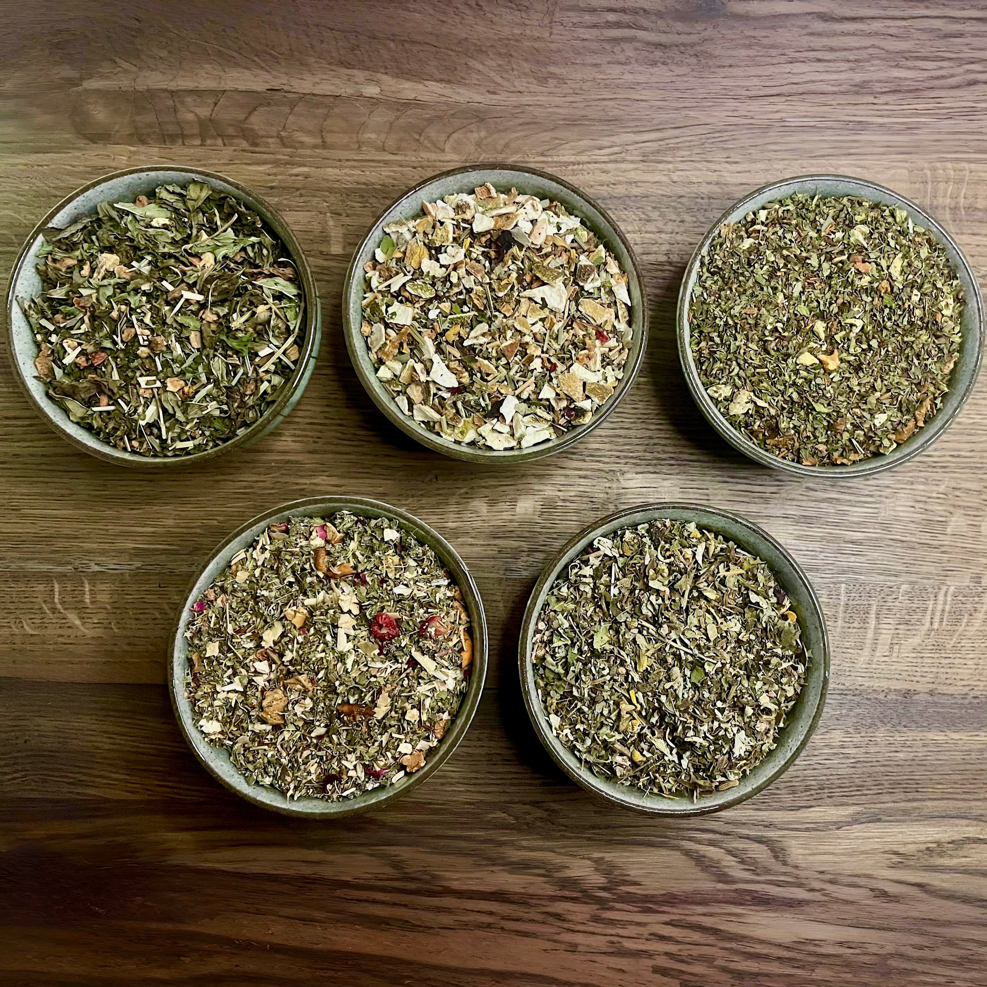 Bundle Kräuterglück – Ausgewogene Kräuterteemischungen – 5 Sorten à 100 g