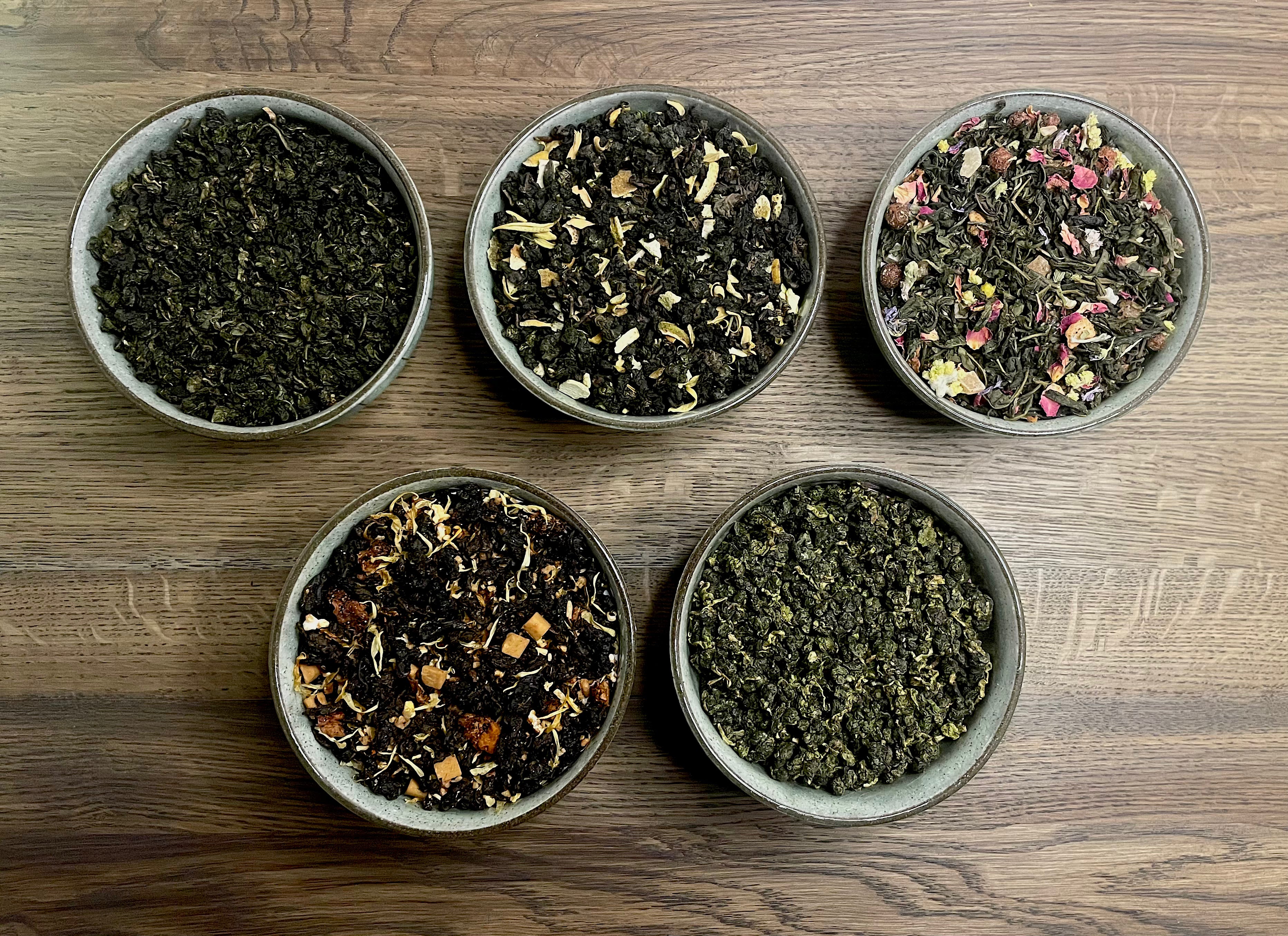 Bundle Edle Vielfalt – Exquisite Oolong-Tees zum Verlieben – 5 fein abgestimmte Tees à 100 g